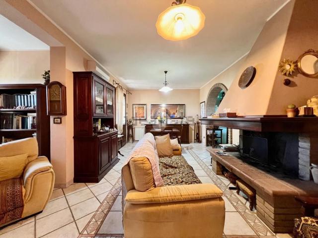 Appartamento in vendita di 162 m² in Via Belgio, 15