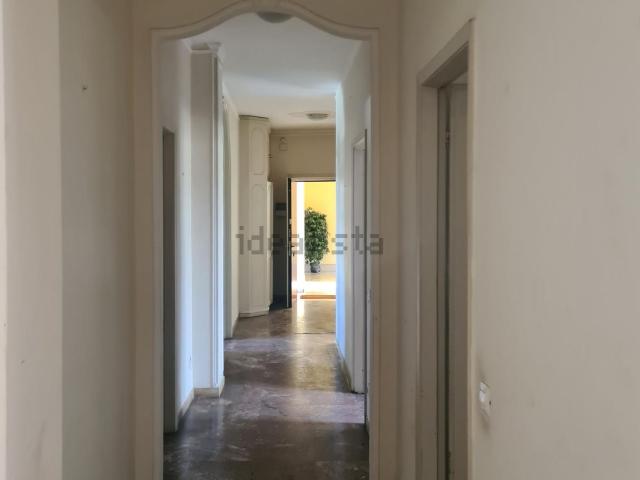 Appartamento in vendita di 162 m² in Via Genova