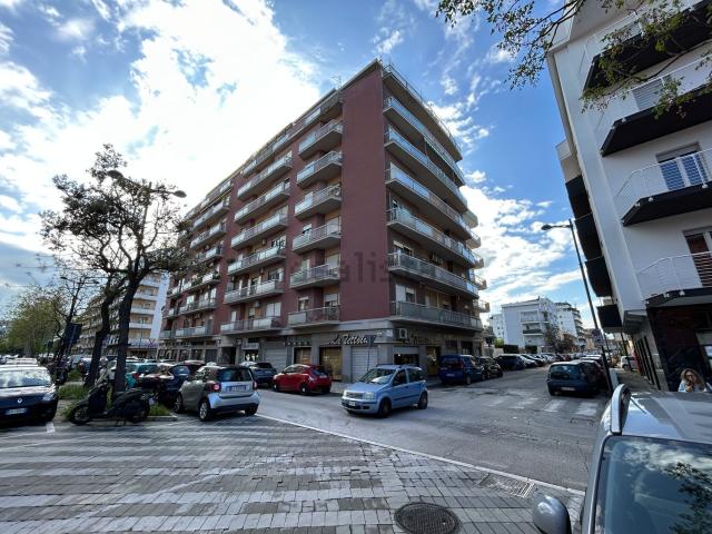 Appartamento in vendita di 162 m² in Via Giulio Mazzarino