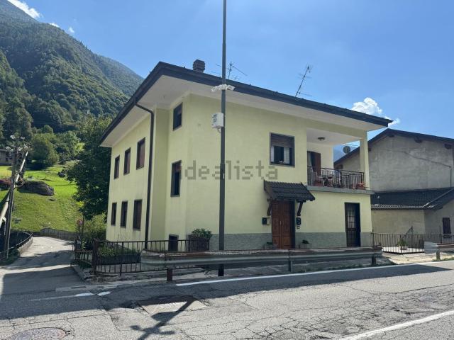 Appartamento in vendita di 162 m² in Via Grabiasca, 5