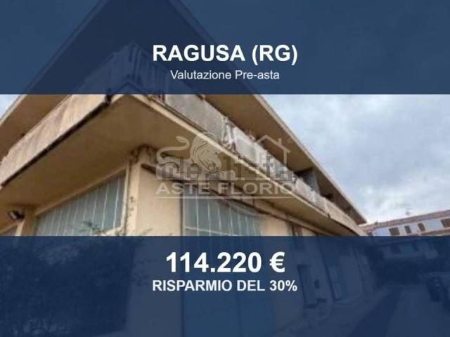 Appartamento in vendita di 162 m² in Via Madrid, 15
