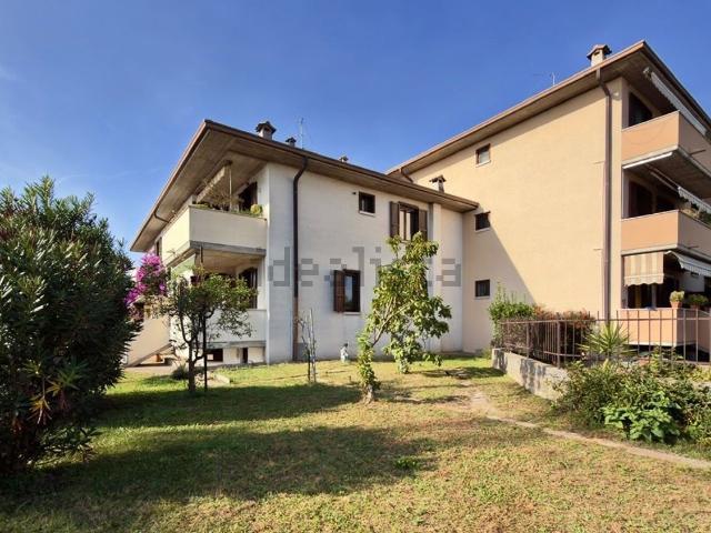 Appartamento in vendita di 162 m² in Via Scodelle, 1