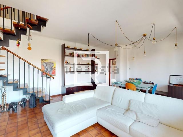 Appartamento in vendita di 162 m² in Via Pandolfa