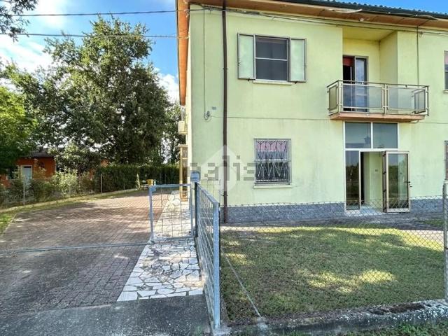 Appartamento in vendita di 162 m² in Via Puntiroli, 124