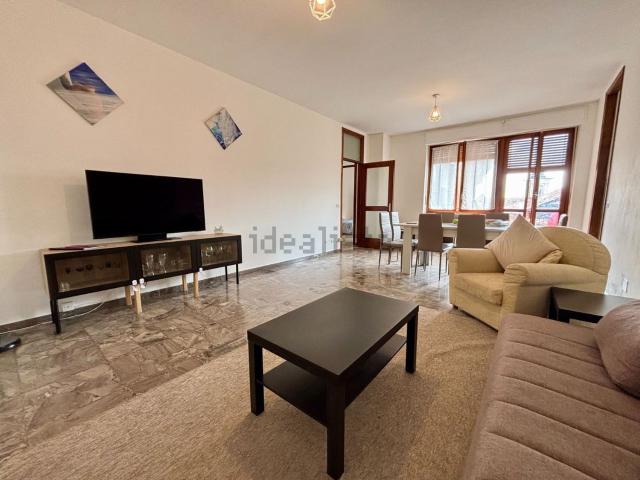 Appartamento in vendita di 162 m² in Via Roma