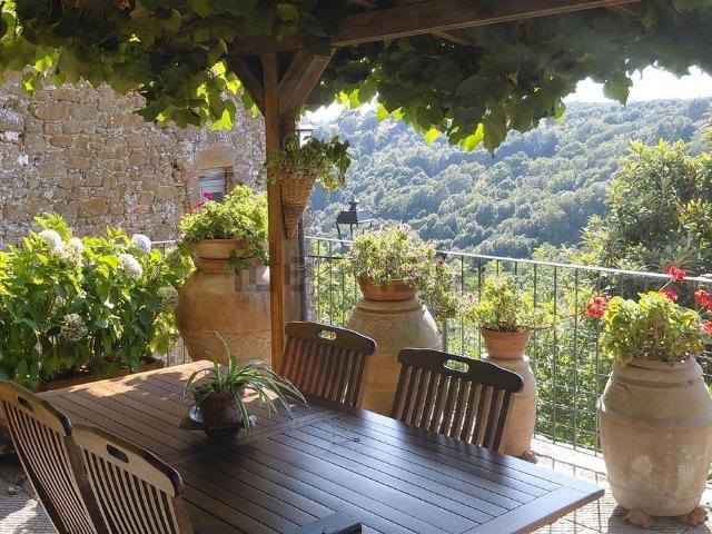 Appartamento in vendita di 162 m² in Via Trieste, 15