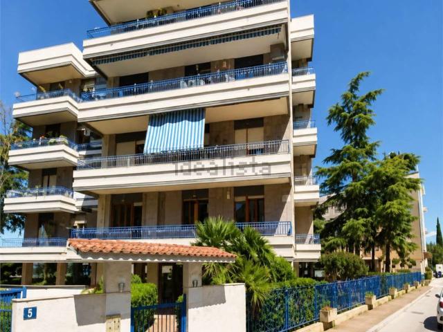Appartamento in vendita di 162 m² in Via Trinitapoli, 7