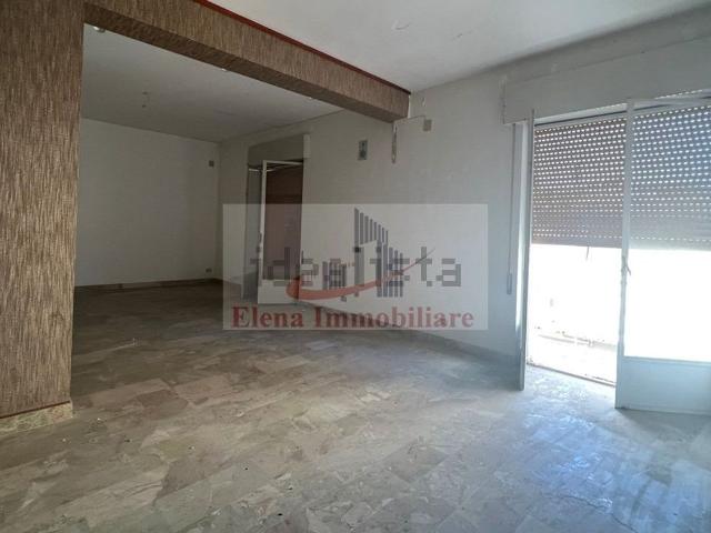 Appartamento in vendita di 162 m² in Via Vittorio Veneto, 116