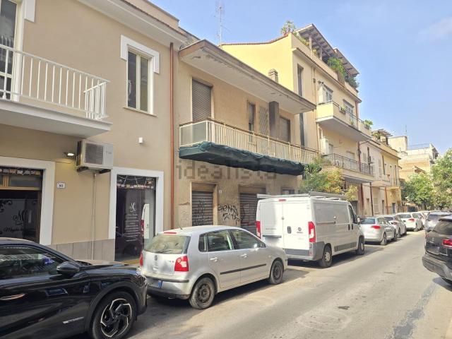 Appartamento in vendita di 162 m² in Via XXV Luglio, 74