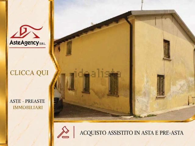 Appartamento in vendita di 162 m² in Vicolo San Martino, 2