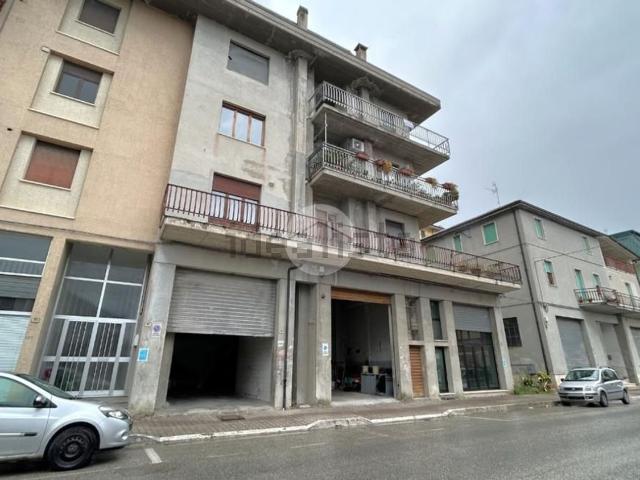 Appartamento in vendita di 162 m² in Borgo Garibaldi, 106