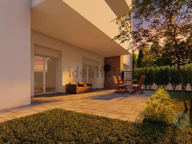 Appartamento in vendita di 163 m² in Via Alfeo Corassori