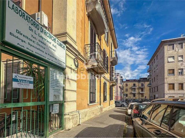 Appartamento in vendita di 163 m² in Via Brenta, 24