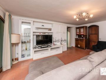 Appartamento in vendita di 163 m² in Via Gabriele D&apos Annunzio