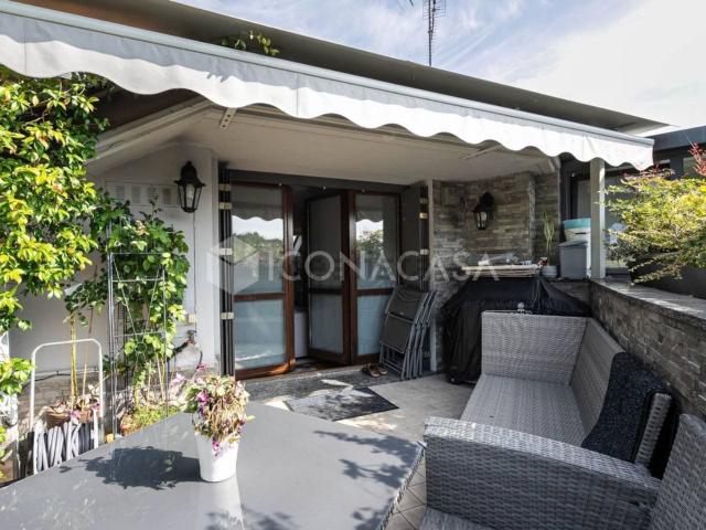 Appartamento in vendita di 163 m² in Via Giacomo Matteotti