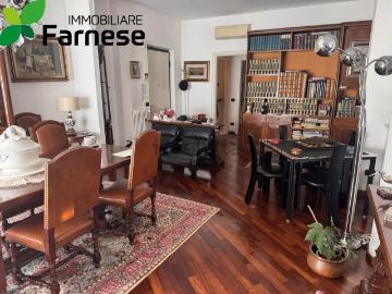 Appartamento in vendita di 163 m² in Via Savino Varazzani, 19