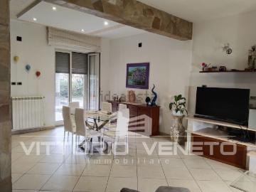 Appartamento in vendita di 163 m² in Via Sandro Botticelli, 47