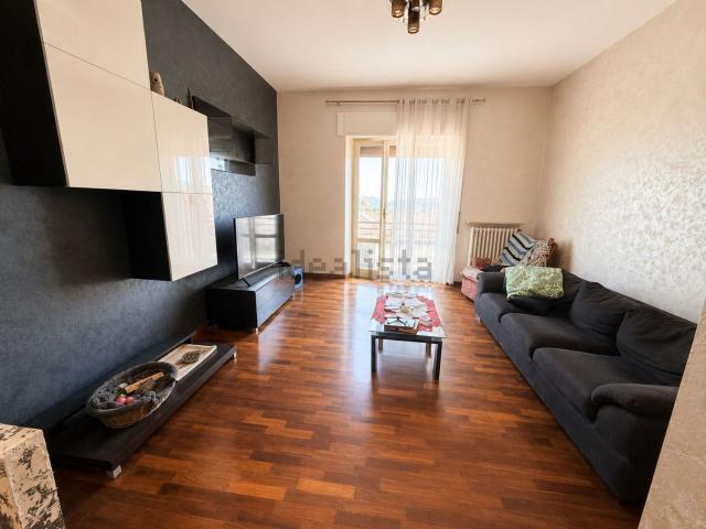Appartamento in vendita di 163 m² in Via Pellegrino Tibaldi, 7