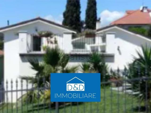 Appartamento in vendita di 163 m² in Via Privata Altamira, 16