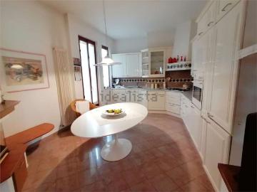 Appartamento in vendita di 163 m² in Via Volterrana