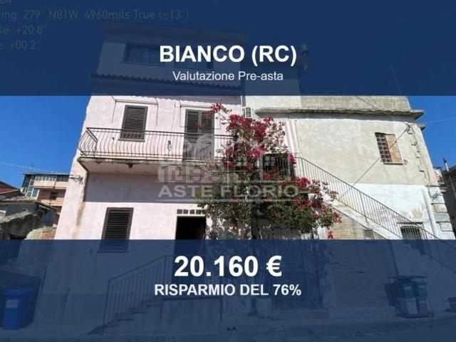 Appartamento in vendita di 164 m² in Via Camillo Benso Conte di Cavour, 18