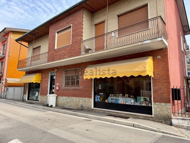 Appartamento in vendita di 164 m² in Via Cesare Beccaria, 3