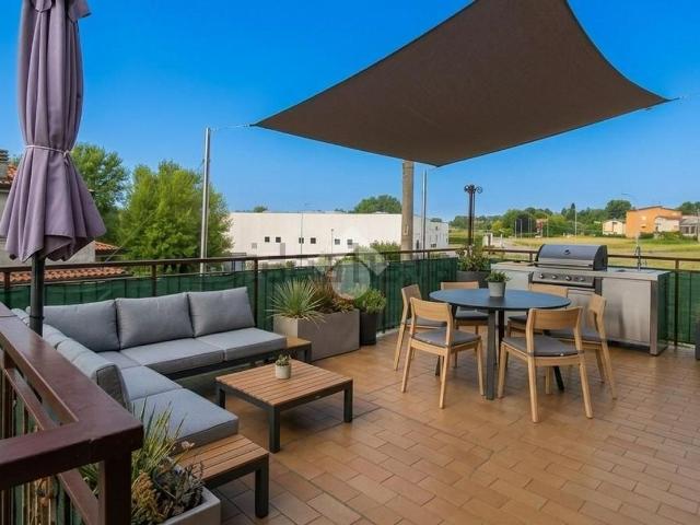 Appartamento in vendita di 164 m² in Via Battisti, 2