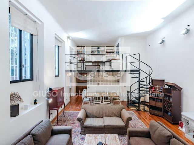 Appartamento in vendita di 164 m² in Via Gustavo Modena
