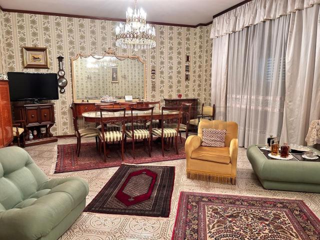 Appartamento in vendita di 164 m² in Via Enrico Medi, 1