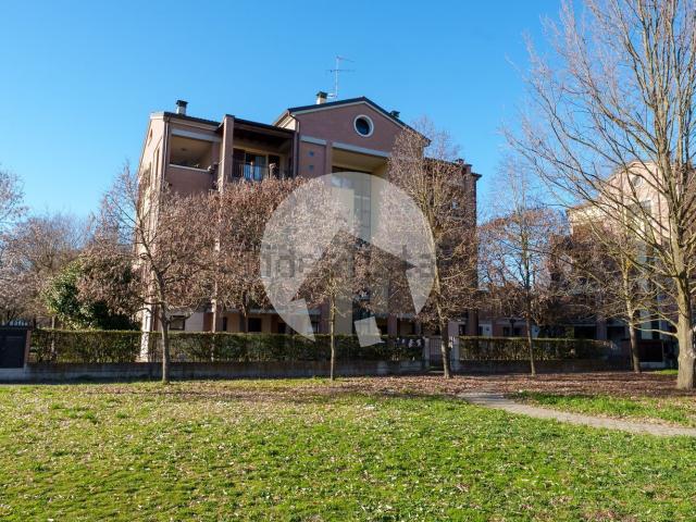 Appartamento in vendita di 164 m² in Via Enrico Berlinguer, 16