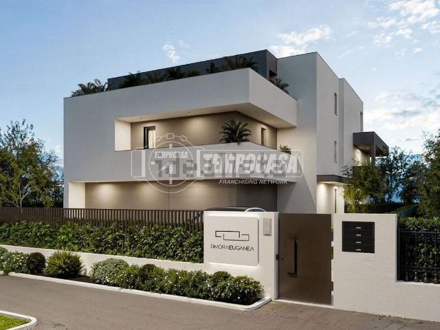 Appartamento in vendita di 164 m² in Via Euganea