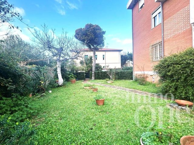 Appartamento in vendita di 164 m² in Via Filippo Corridoni, 6