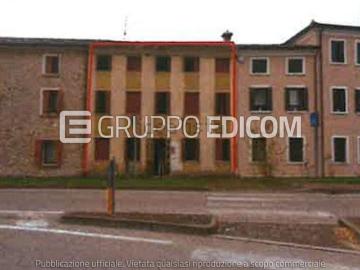 Appartamento in vendita di 164 m² in Via Francesco Baracca