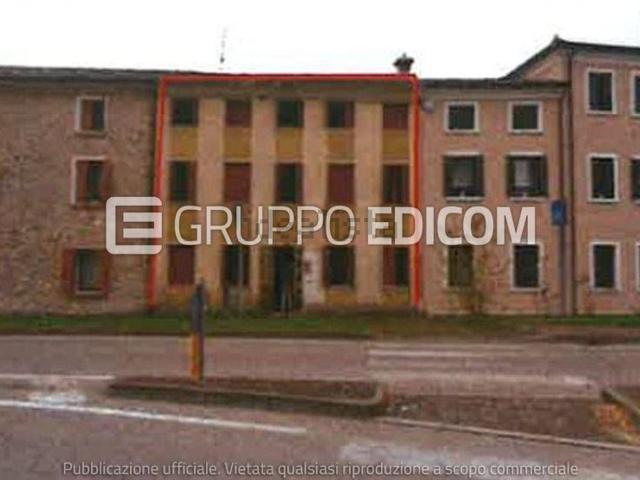 Appartamento in vendita di 164 m² in Via Francesco Baracca