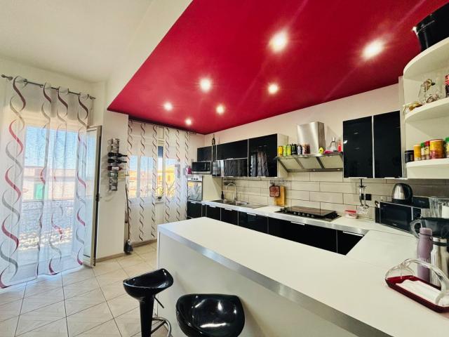 Appartamento in vendita di 164 m² in Via Luigi Capuana, 21
