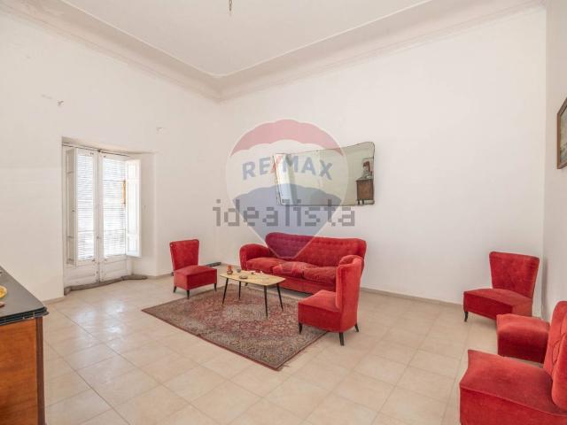 Appartamento in vendita di 164 m² in Via Montalto, 5