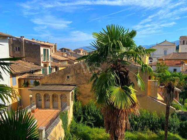 Appartamento in vendita di 164 m² in Via Macello Vecchio
