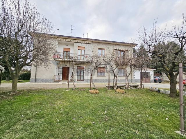 Appartamento in vendita di 164 m² in Via Mario Albino Bonicalza, 41