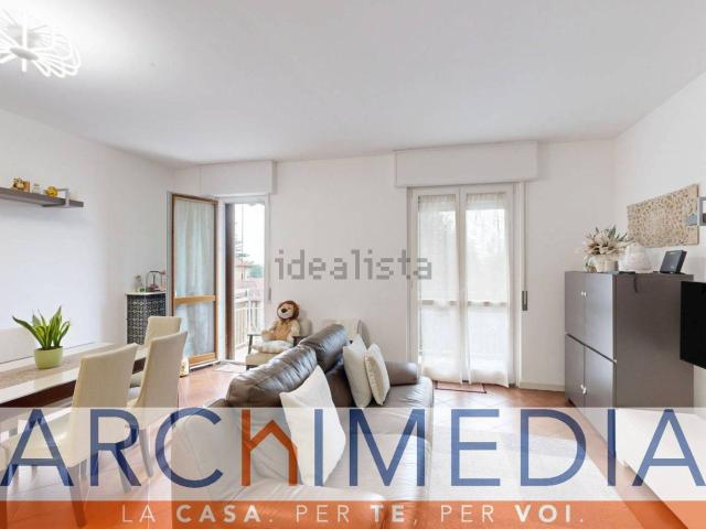 Appartamento in vendita di 164 m² in Via Martiri Patrioti, 64