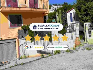 Appartamento in vendita di 164 m² in Via Siracusa