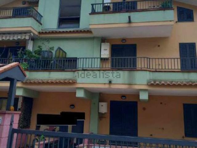 Appartamento in vendita di 164 m² in Via Roma
