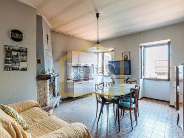 Appartamento in vendita di 164 m² in Via Vaticano, 67