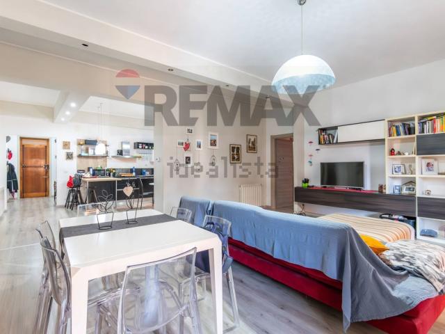 Appartamento in vendita di 164 m² in Viale Zecchino, 83