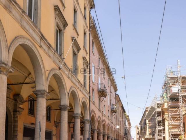 Appartamento in vendita di 164 m² in Strada Maggiore, 53