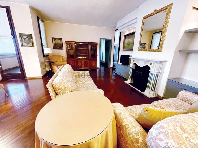 Appartamento in vendita di 165 m²