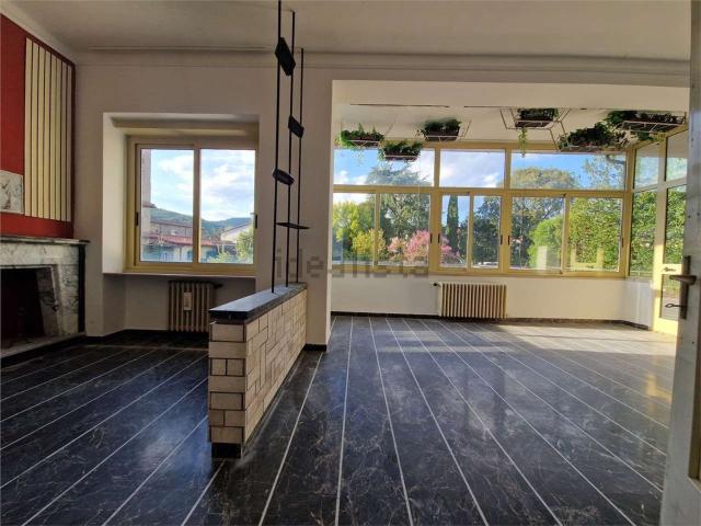 Appartamento in vendita di 165 m²