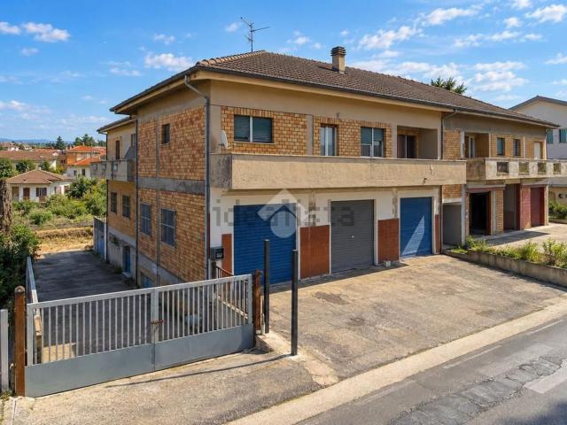 Appartamento in vendita di 165 m² in Via Adriatica Sud, 99