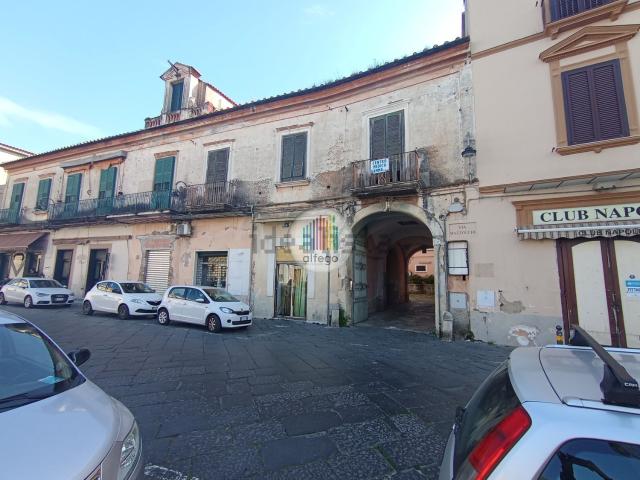 Appartamento in vendita di 165 m² in Via Alessio Simmaco Mazzocchi