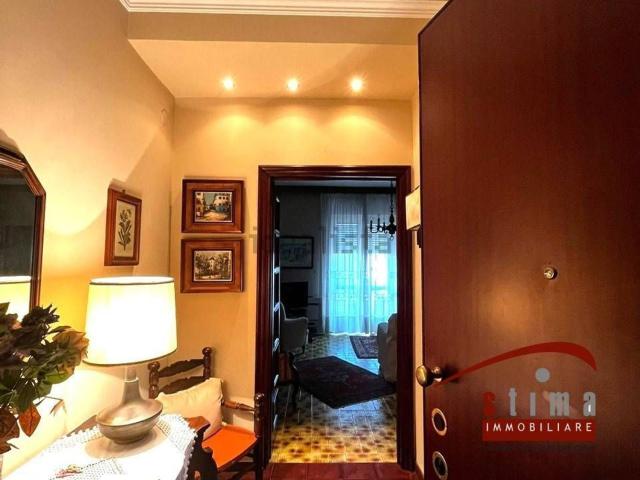 Appartamento in vendita di 165 m² in Via Archia, 53