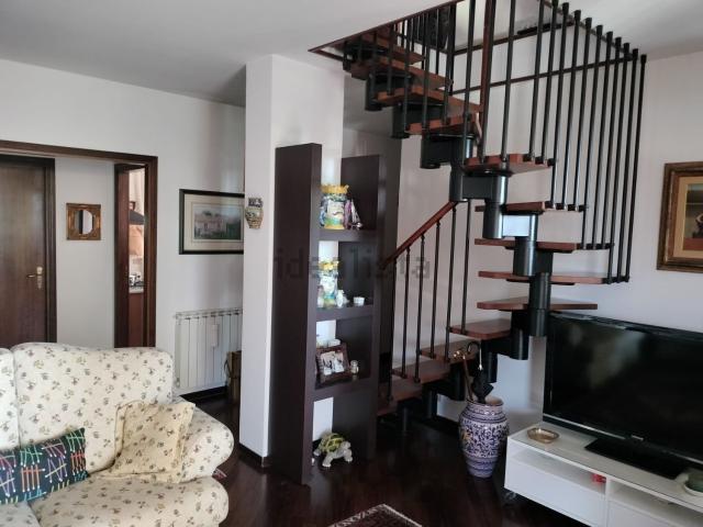 Appartamento in vendita di 165 m² in Via Bellini, 19